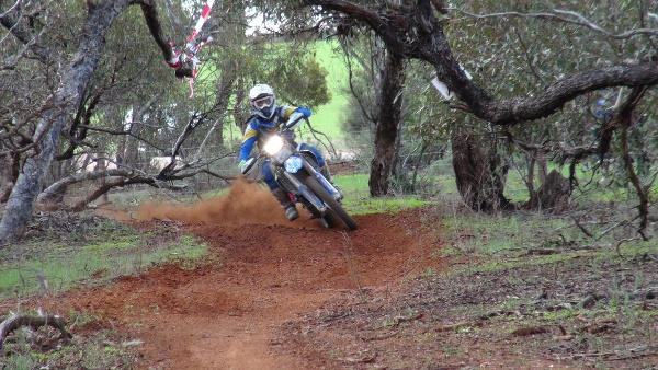 Solo bike 29 Sean Throup bush track Outright Winner